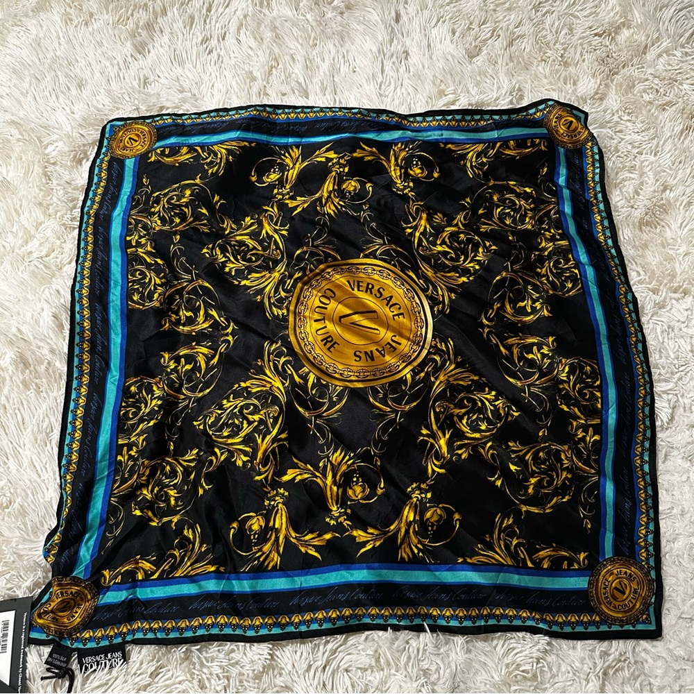 Versace Jeans Couture Regalia Baroque Foulard Multiple colors - Picture 4 of 8